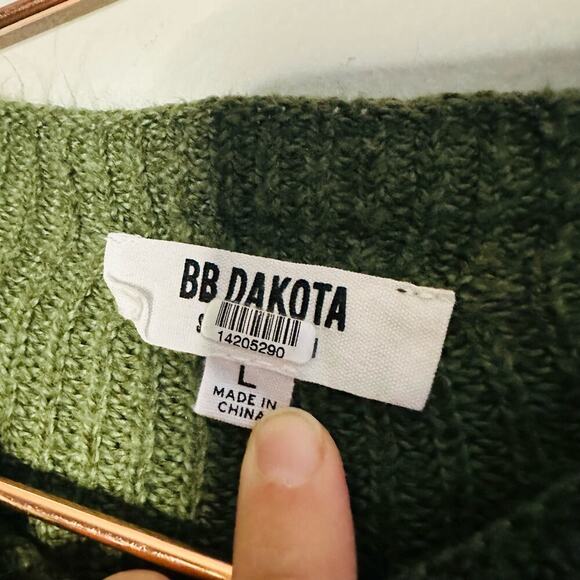 BB Dakota x Steve Madden Sochi Mossy Green Balloon Sleeve Sweater Size L - Picture 8 of 10